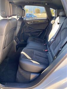 2019 Porsche Macan   - Photo 23 - La Crescenta, CA 91214