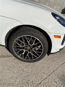 2019 Porsche Macan   - Photo 27 - La Crescenta, CA 91214