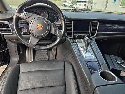 2015 Porsche Panamera 4   - Photo 8 - La Crescenta, CA 91214