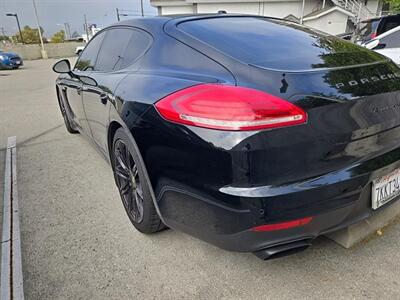 2015 Porsche Panamera 4   - Photo 6 - La Crescenta, CA 91214