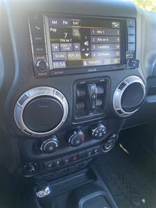 2017 Jeep Wrangler Unlimited Sahara - Photo 15 - La Crescenta, CA 91214