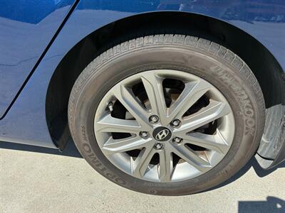 2016 Hyundai ELANTRA SE - Photo 14 - La Crescenta, CA 91214