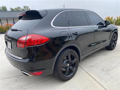 2012 Porsche Cayenne Tiptronic   - Photo 10 - La Crescenta, CA 91214