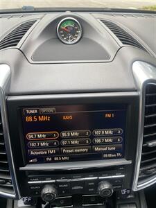 2012 Porsche Cayenne Tiptronic   - Photo 19 - La Crescenta, CA 91214