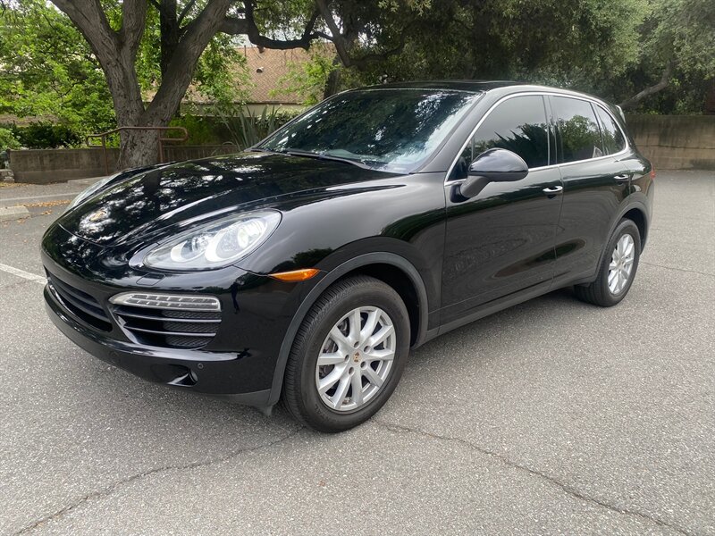 2012 Porsche Cayenne Base