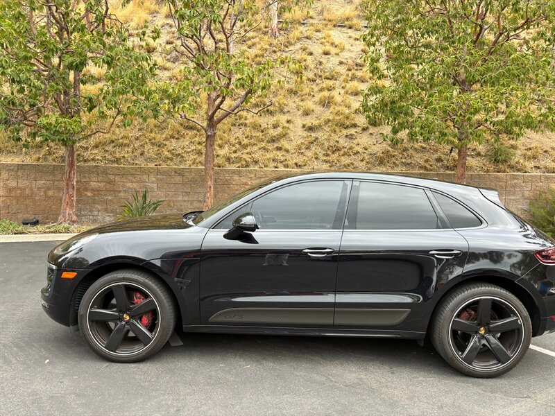 2017 Porsche Macan GTS   - Photo 1 - La Crescenta, CA 91214