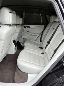 2017 Porsche Macan GTS - Photo 19 - La Crescenta, CA 91214