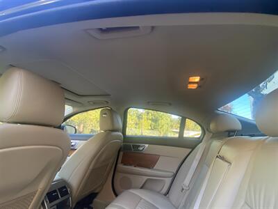 2010 Jaguar XF   - Photo 26 - La Crescenta, CA 91214