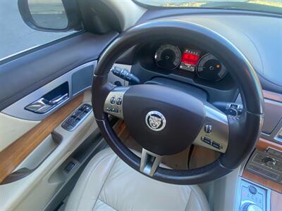 2010 Jaguar XF   - Photo 41 - La Crescenta, CA 91214