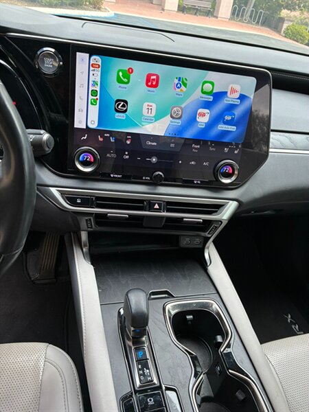 2023 Lexus RX 350 - Photo 16