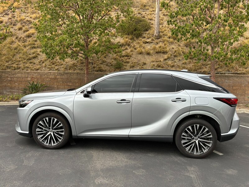 2023 Lexus RX 350 - Photo 21