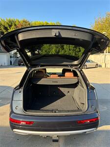 2019 Audi Q5 quattro Premium Plus 45 T - Photo 8 - La Crescenta, CA 91214