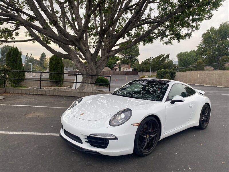 2014 Porsche 911 Carrera S  