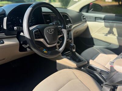 2018 Hyundai ELANTRA SEL   - Photo 9 - Tacoma, WA 98409