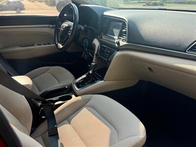2018 Hyundai ELANTRA SEL   - Photo 10 - Tacoma, WA 98409