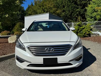2015 Hyundai SONATA SE - Photo 2 - Tacoma, WA 98409