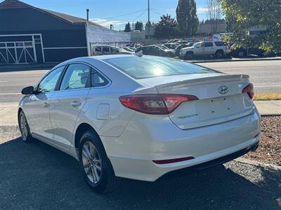 2015 Hyundai SONATA SE - Photo 6 - Tacoma, WA 98409