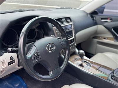 2010 Lexus IS 250   - Photo 13 - Tacoma, WA 98409