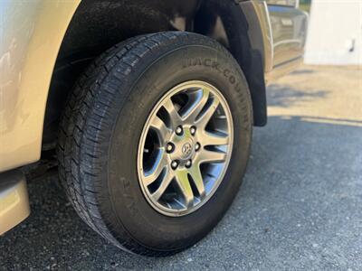2006 Toyota Sequoia Limited   - Photo 7 - Tacoma, WA 98409