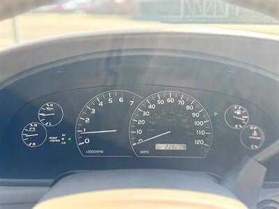 2006 Toyota Sequoia Limited   - Photo 13 - Tacoma, WA 98409