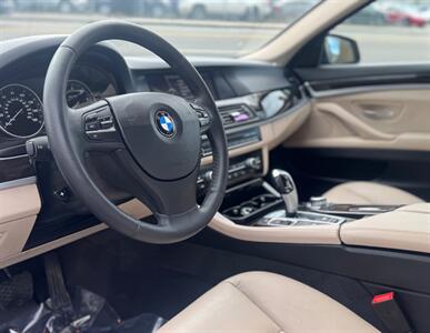 2012 BMW 5 Series 528i xDrive   - Photo 12 - Tacoma, WA 98409