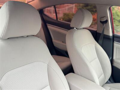 2018 Hyundai ELANTRA SEL   - Photo 10 - Tacoma, WA 98409