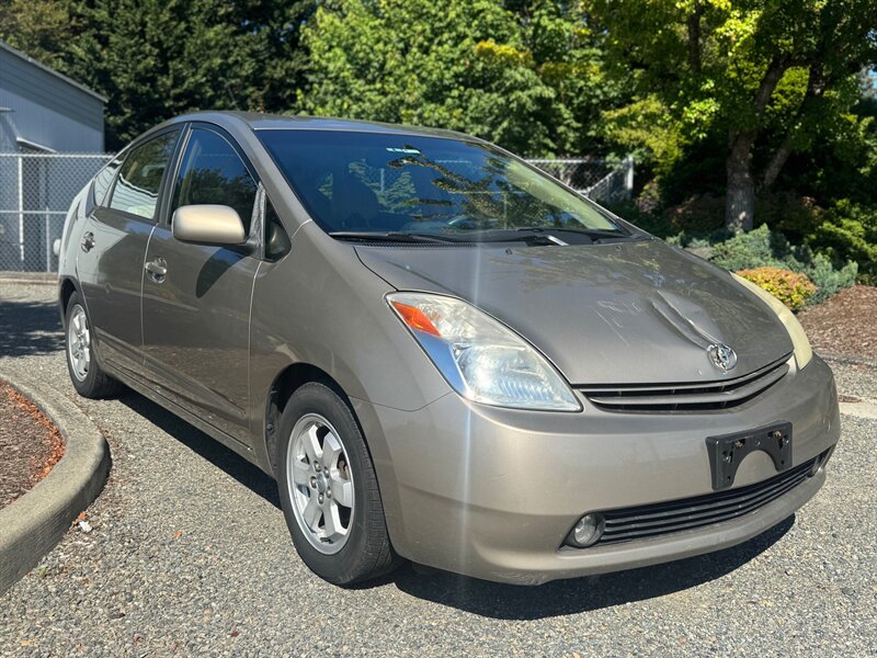 2005 Toyota Prius - Photo 1 - Tacoma, WA 98409
