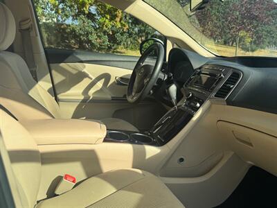2011 Toyota Venza AWD 4cyl - Photo 14 - Tacoma, WA 98409