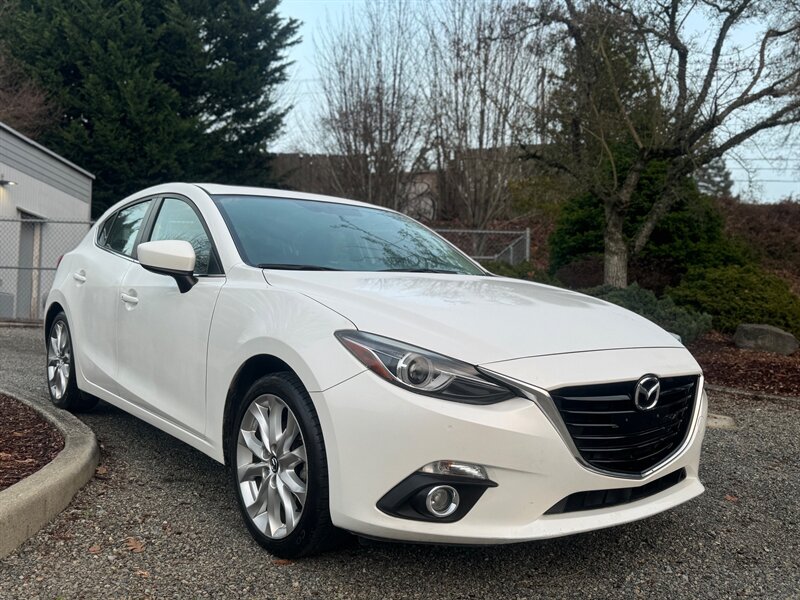 2015 Mazda MAZDA3 s Grand Touring Hatchback Hatchback Front-Wheel Drive 6-Speed Manual