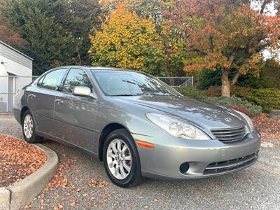 2004 Lexus ES 330 Sedan