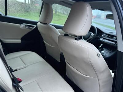 2012 Lexus CT 200h Premium   - Photo 10 - Tacoma, WA 98409