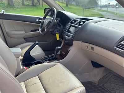 2006 Honda Accord EX V-6 w/Navi   - Photo 9 - Tacoma, WA 98409