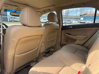 2006 Honda Accord EX V-6 w/Navi   - Photo 12 - Tacoma, WA 98409