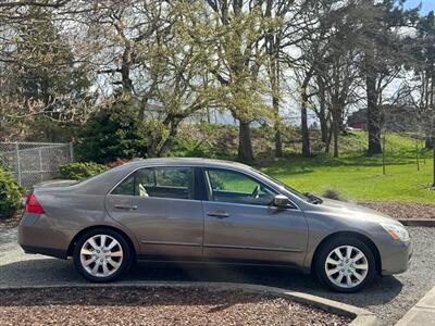 2006 Honda Accord EX V-6 w/Navi   - Photo 4 - Tacoma, WA 98409