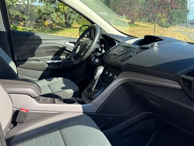 2014 Ford Escape SE - Photo 11 - Tacoma, WA 98409