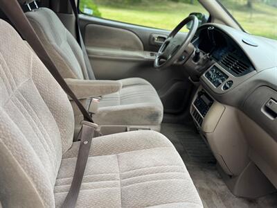 2002 Toyota Sienna CE   - Photo 11 - Tacoma, WA 98409