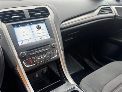 2018 Ford Fusion SE - Photo 10 - Tacoma, WA 98409