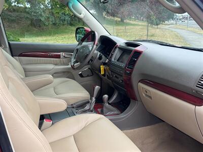 2009 Lexus GX 470   - Photo 11 - Tacoma, WA 98409