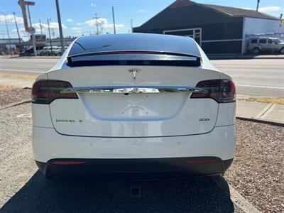 2016 Tesla Model X 90D   - Photo 12 - Tacoma, WA 98409