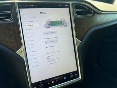 2016 Tesla Model X 90D   - Photo 19 - Tacoma, WA 98409