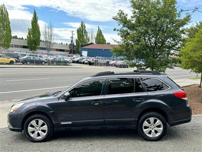 2011 Subaru Outback 2.5i Premium   - Photo 8 - Tacoma, WA 98409