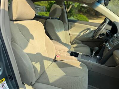 2009 Toyota Camry LE   - Photo 11 - Tacoma, WA 98409