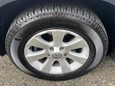 2010 Volkswagen Tiguan S - Photo 16 - Tacoma, WA 98409