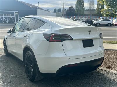 2021 Tesla Model Y Long Range   - Photo 10 - Tacoma, WA 98409