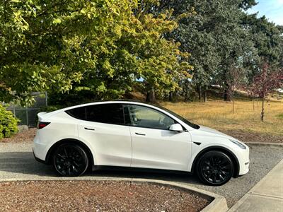 2021 Tesla Model Y Long Range   - Photo 5 - Tacoma, WA 98409