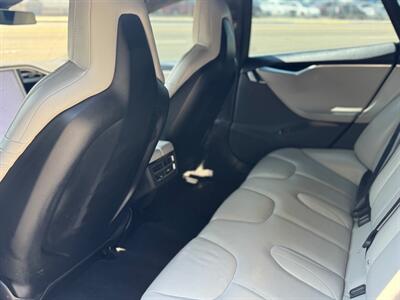 2015 Tesla Model S 70D   - Photo 8 - Tacoma, WA 98409
