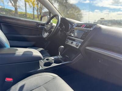 2015 Subaru Outback 3.6R Limited   - Photo 16 - Tacoma, WA 98409
