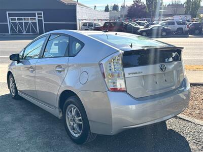 2010 Toyota Prius III - Photo 6 - Tacoma, WA 98409
