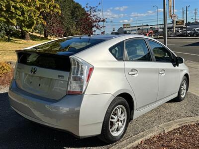 2010 Toyota Prius III - Photo 5 - Tacoma, WA 98409
