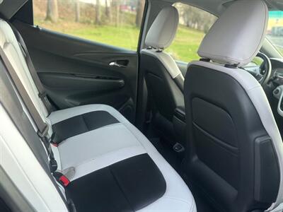 2017 Chevrolet Bolt EV Premier   - Photo 10 - Tacoma, WA 98409